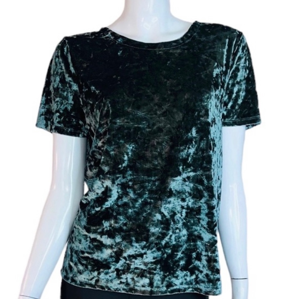 4/$24 14th & Union Crushed Velvet Green Short Sleeve Tee Shirt